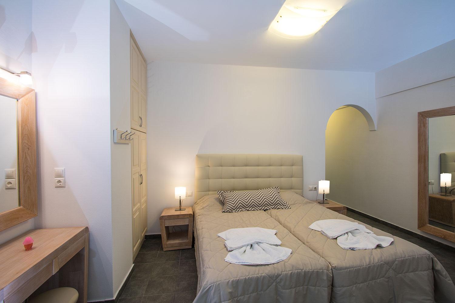Erato Apartments Фіра Екстер'єр фото