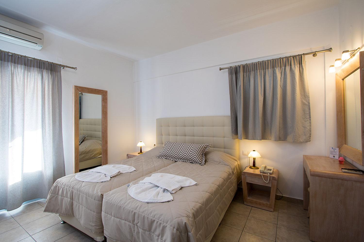 Erato Apartments Фіра Екстер'єр фото