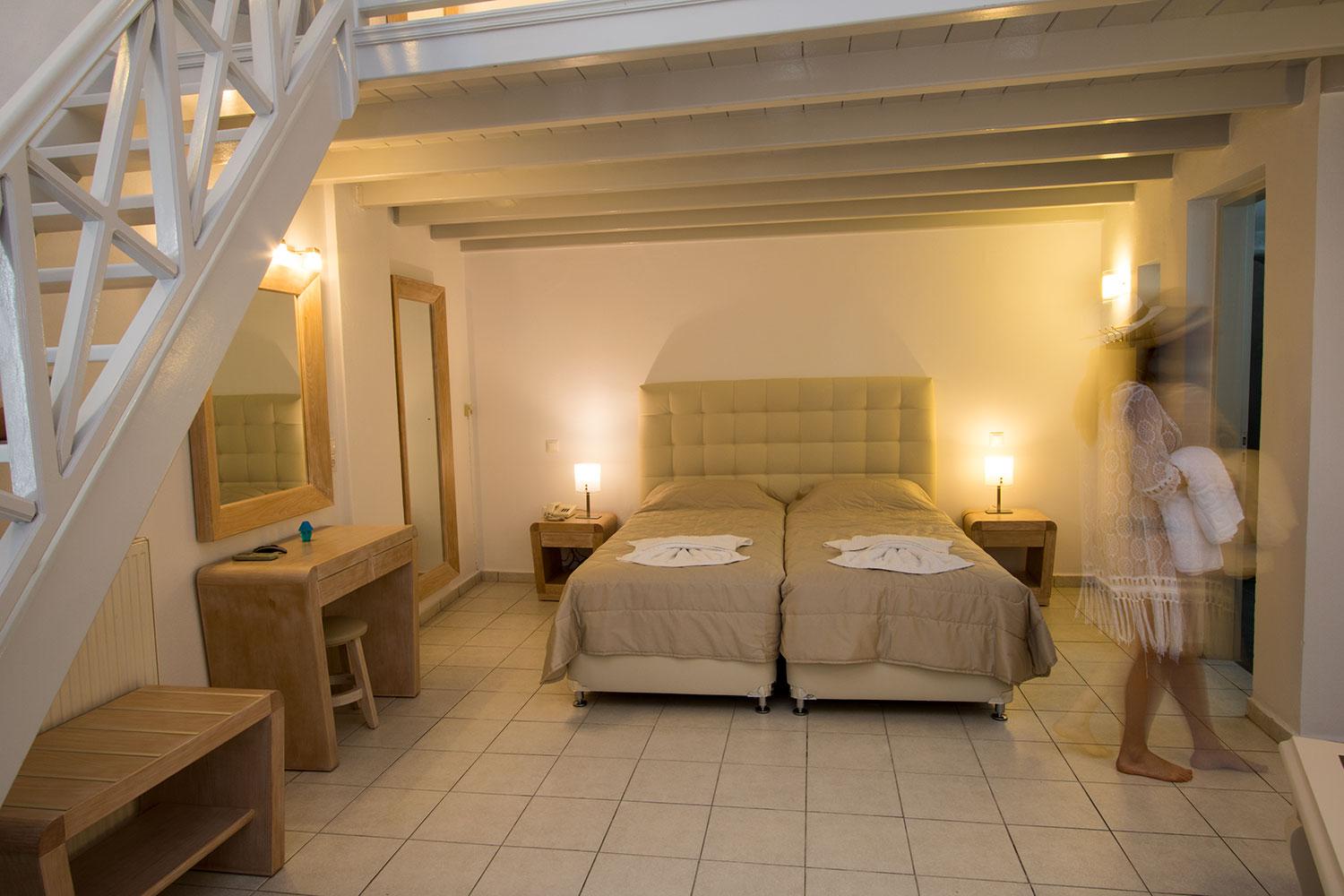 Erato Apartments Фіра Екстер'єр фото